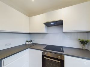 kitchen - click for photo gallery